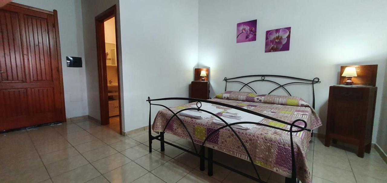 Bungalows Coronas Bonorva ภายนอก รูปภาพ