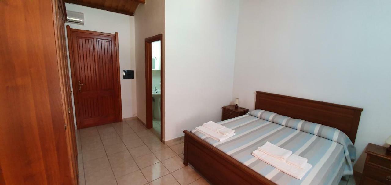 Bungalows Coronas Bonorva ภายนอก รูปภาพ